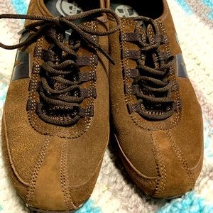 Merrill’s dark earth women’s shoes